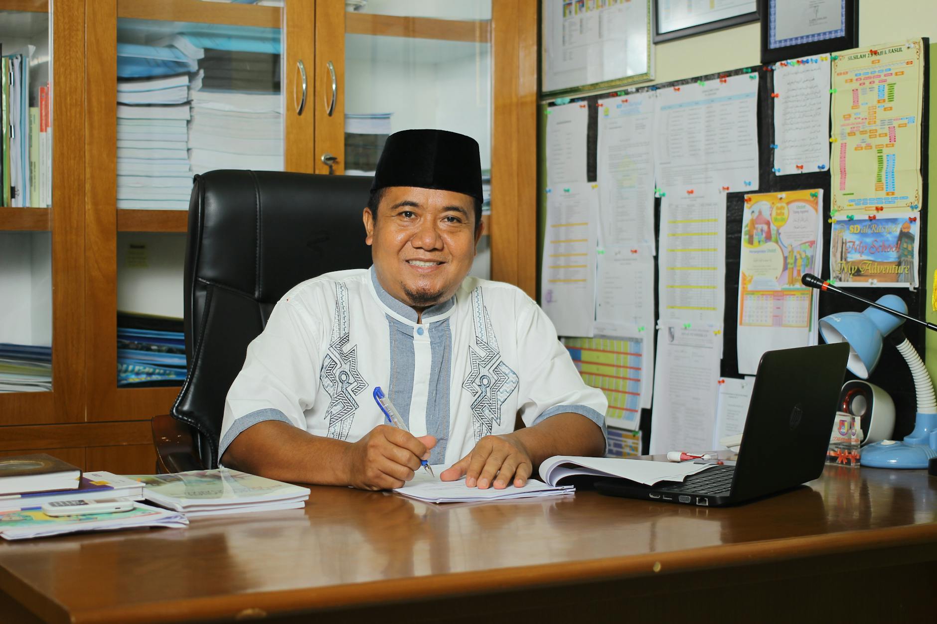 Membidik Peluang Karir Impian? Kalbe Farma Buka Pintu di Jakarta, Yuk Intip Syaratnya!