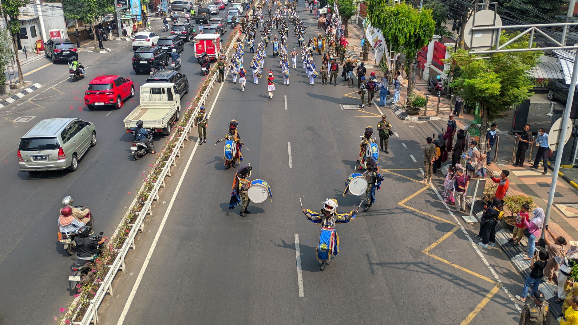 Semarang Lagi Ramai! Ini Peluang Kerja yang Mungkin Bikin Dompetmu Makin Tebal